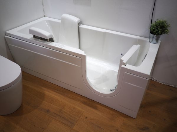Walk In Tub Repair in West Palm Beach