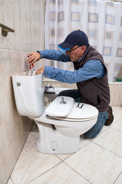 Cost of Broken Toilet Repair in West Palm Beach