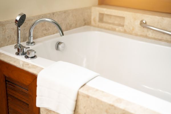 Tub Faucet Repair in West Palm Beach