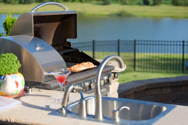 Cost of Outdoor Kitchen Plumbing in West Palm Beach