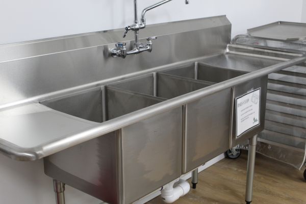 Cost of Utility Sink Installation in West Palm Beach
