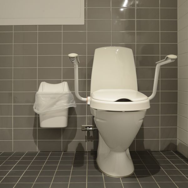 Cost of Commercial Toilet Repair in West Palm Beach